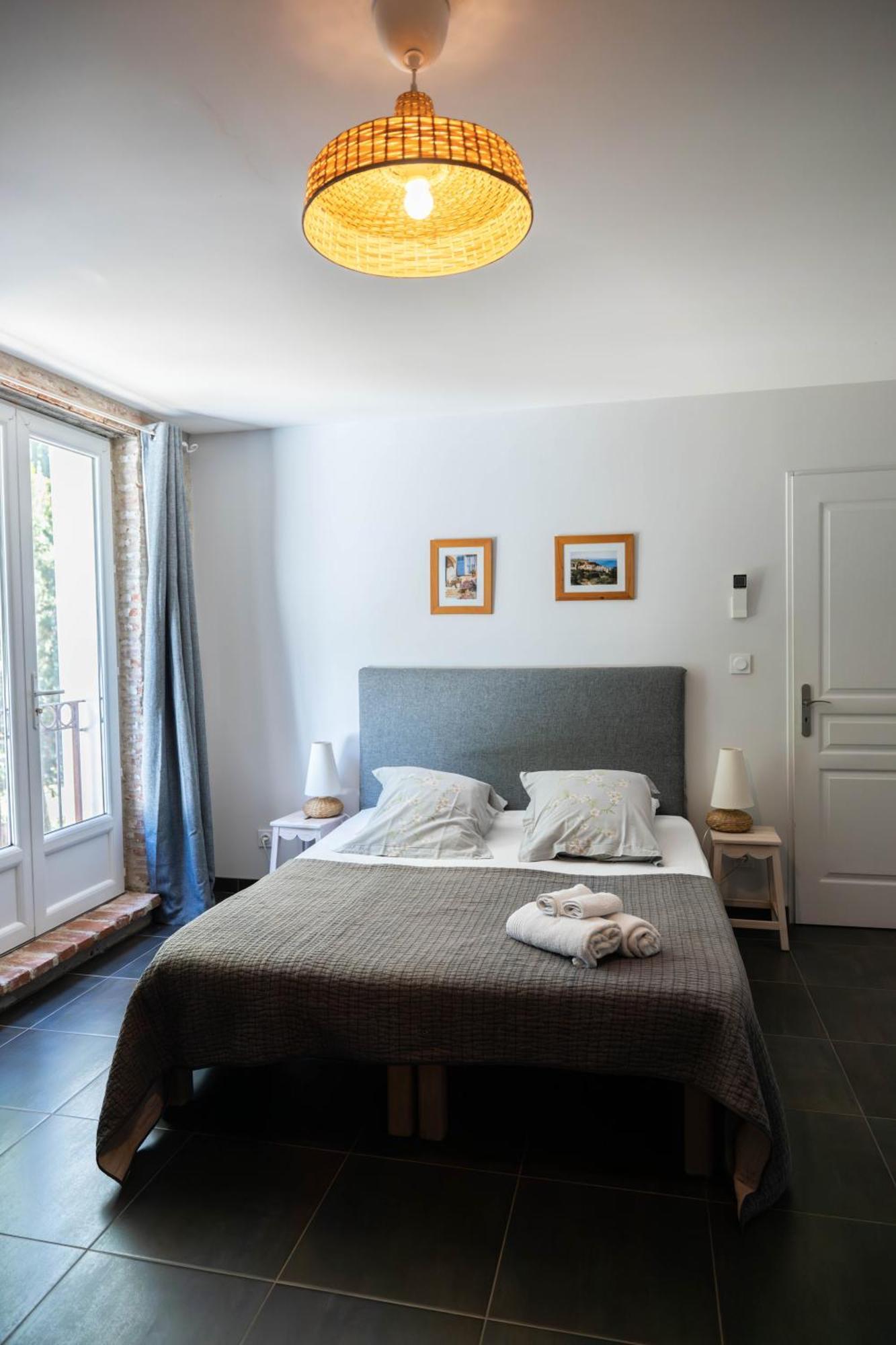 Gites Du Castell De Bles Saint-Génis 部屋 写真